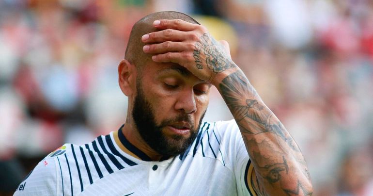 Portada: Dani Alves: Pumas de México le piden al brasileño una indemnización de 5 millones de dólares