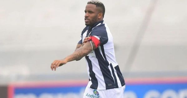 Jefferson Farfán sobre el Universitario vs. Alianza Lima: "Feo partido"