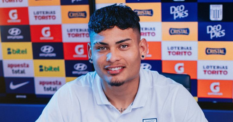 Alianza Lima: Jeriel De Santis acudió a la Reniec para tramitar su DNI