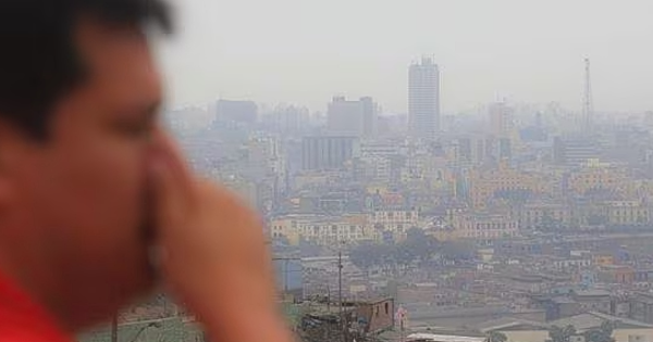 Portada: Lima Metropolitana registra alta contaminación del aire por uso de pirotécnicos: estas son las zonas más afectadas
