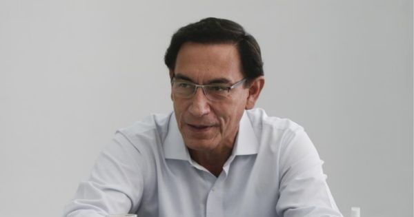 Fiscalía pide 18 meses de impedimento de salida del país contra Martín Vizcarra