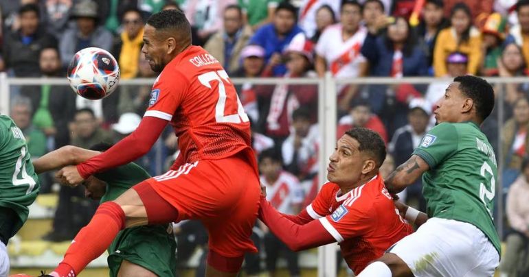 Perú cayó 2-0 en su visita a Bolivia