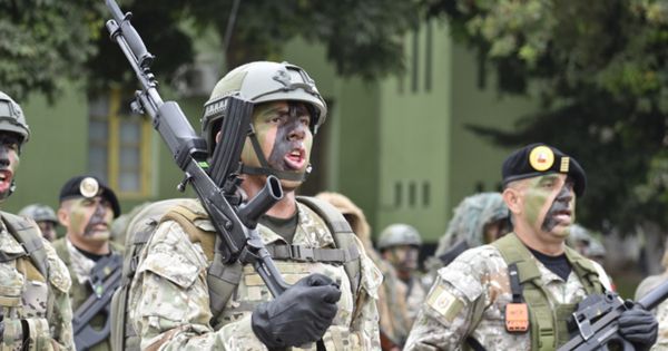 Congreso presenta moción para investigar inventario de armas en las FF. AA.