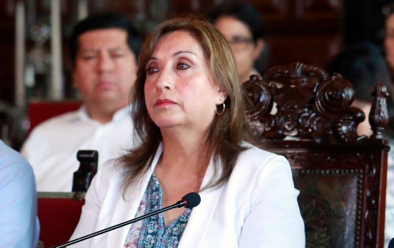 Dina Boluarte afirma que “México ha otorgado asilo político a la familia de Pedro Castillo”