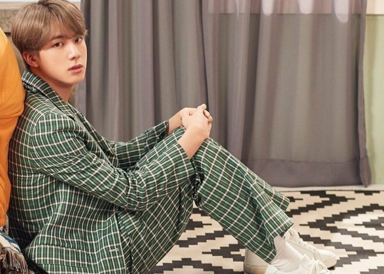 Jin de BTS sorprende a ARMY con la canción “Tonight”