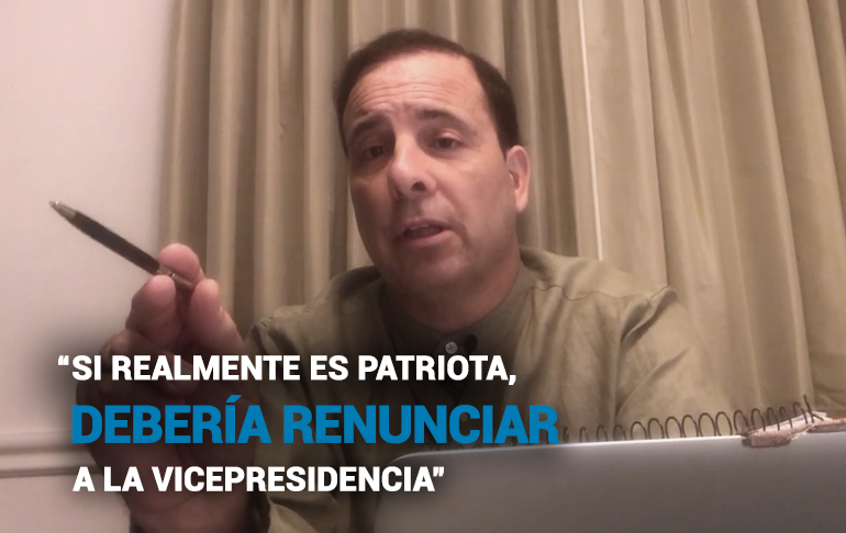 Aldo Mariátegui: “Mercedes Aráoz debe renunciar a la vicepresidencia para dejar en offside a Vizcarra”