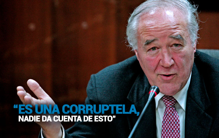 Portada: Víctor Andrés García Belaunde: “No hay control sobre las consultorías”