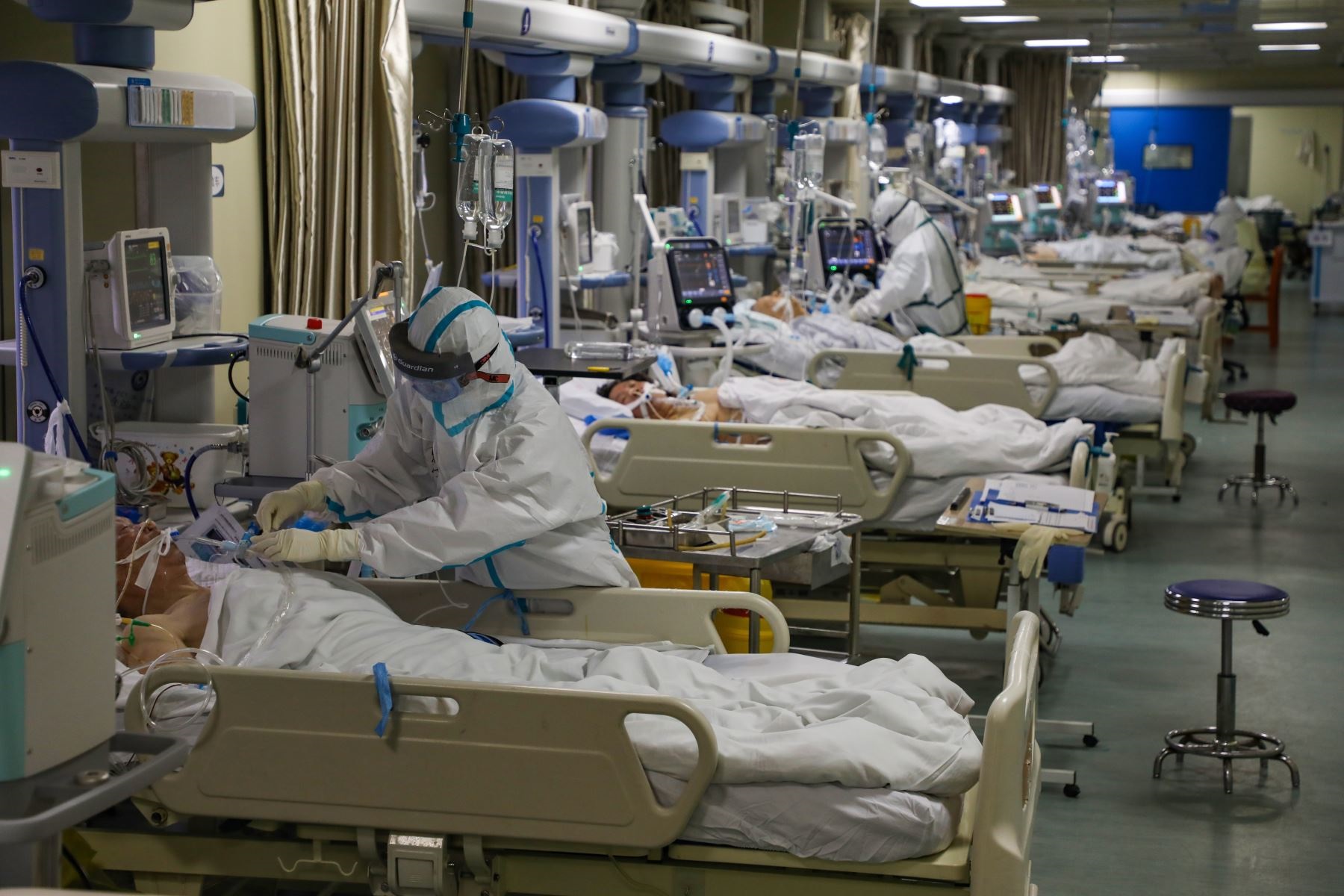 Italia reporta 627 muertes en las últimas 24 horas por coronavirus