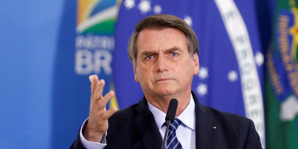 Jair Bolsonaro destituyó a Ministro de Salud tras constantes desacuerdos.