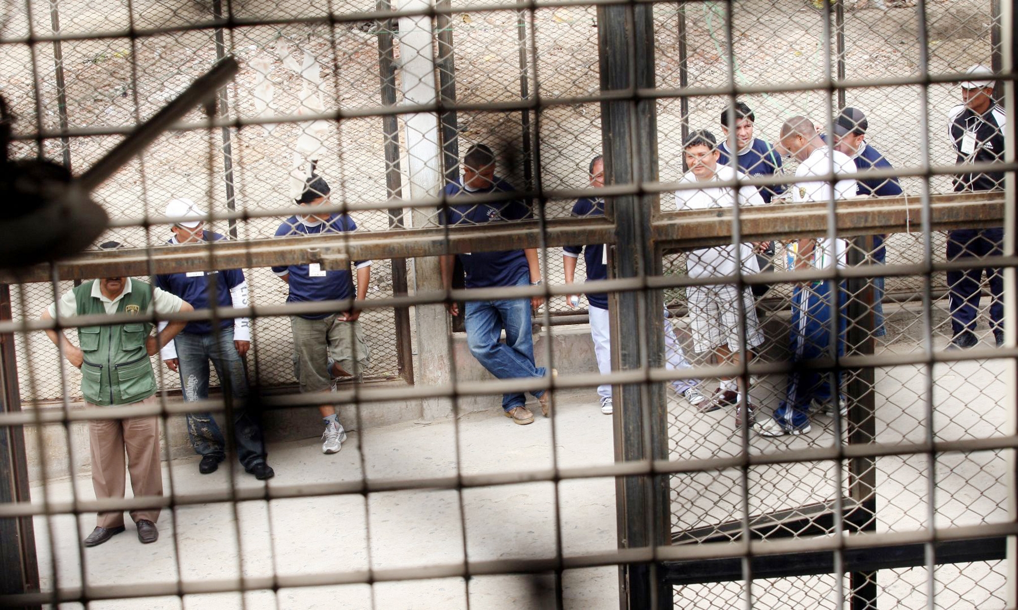 Liberan a 23 presos por omisión familiar de penales del sur