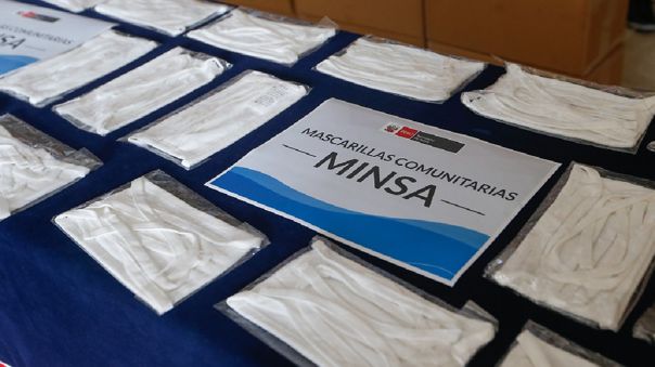 Portada: Minsa entregó 110 mil mascarillas a internos de los penales del país.
