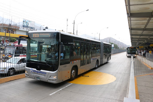 Portada: Servicio de Metropolitano y corredores funcionarán de manera ininterrumpida durante Cuarentena.