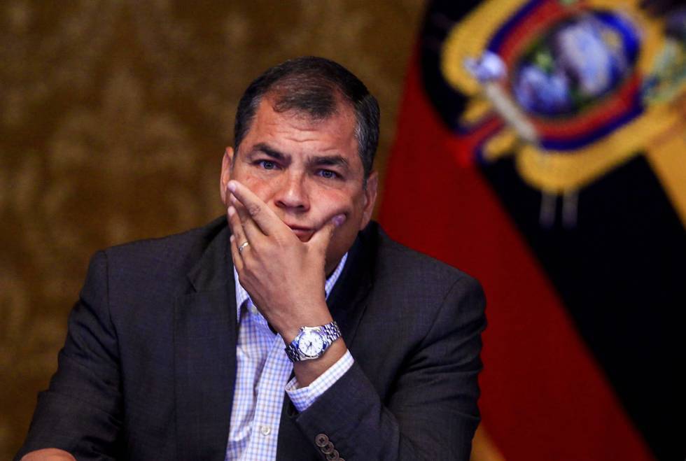 Portada: Rafael Correa es condenado a 8 años de cárcel por cohecho agravado.