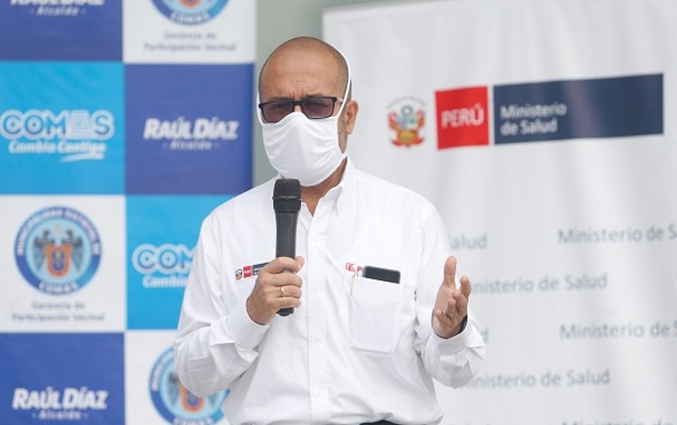 Portada: Ministro de Salud se disculpa con médicos peruanos por "frase mal dicha y peor interpretada"
