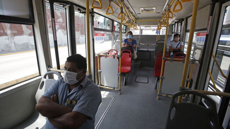 El presidente de la Cámara de Transporte Urbano indica que el pasaje debería estar entre S/5 a S/6