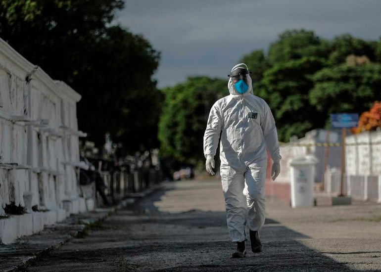 Brasil supera a EE.UU. en número de muertes en 24 horas