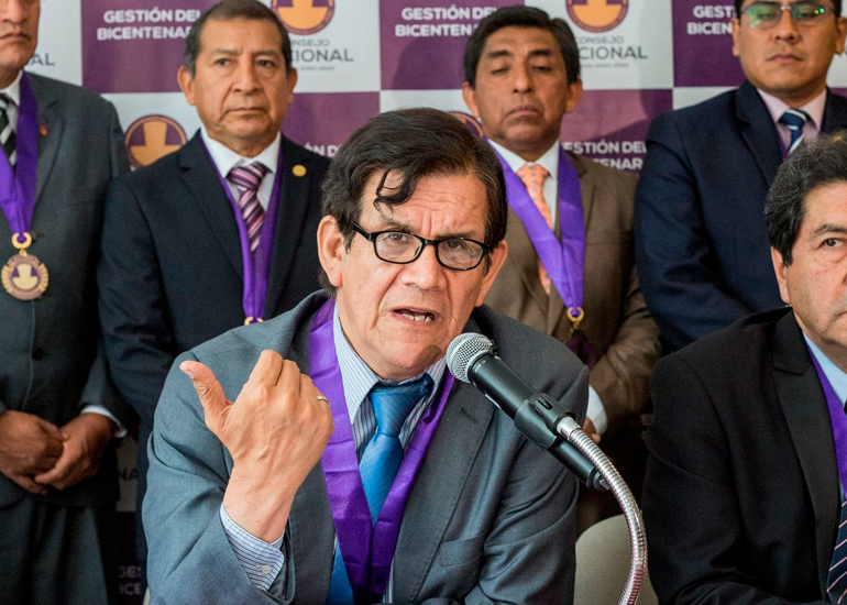 Ciro Maguiña del Colegio Médico del Perú comenta que la cuarentena debería acabar el 10 de mayo