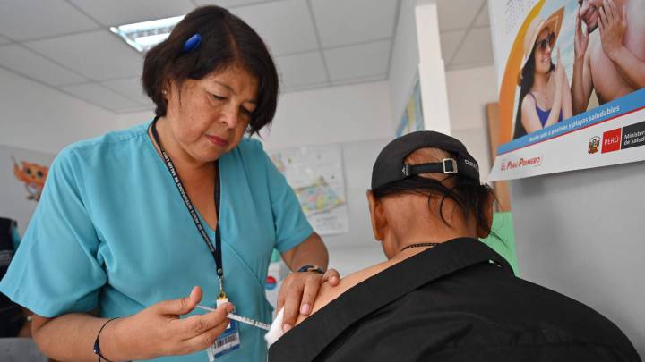 Enfermeras del Hospital Rebagliati denuncian que nuevas mascarillas no las protegen del coronavirus