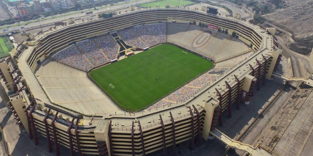 Portada: Estadio Nacional y Monumental entre candidatos para las finales de la Copa Libertadores