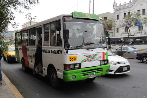 80% de transportistas no obedecerán paro de mañana