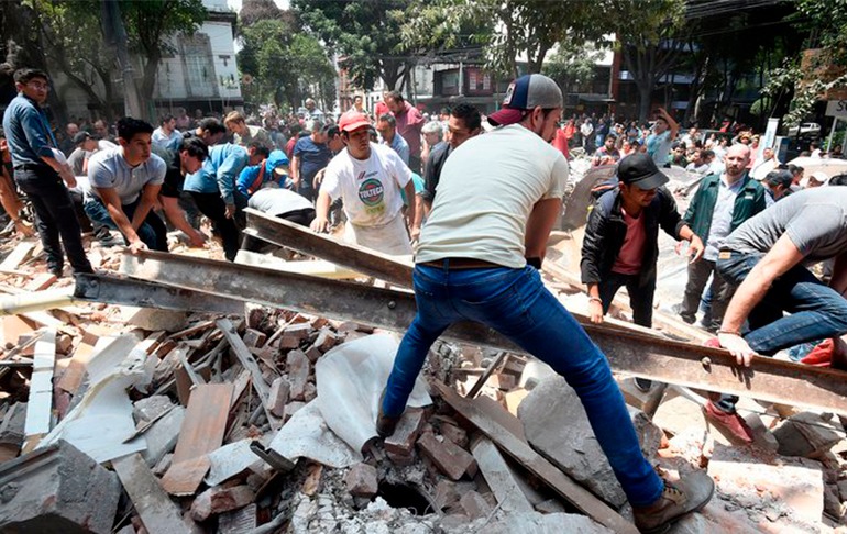 Terremoto de 7,5 sacude México y deja al menos un muerto