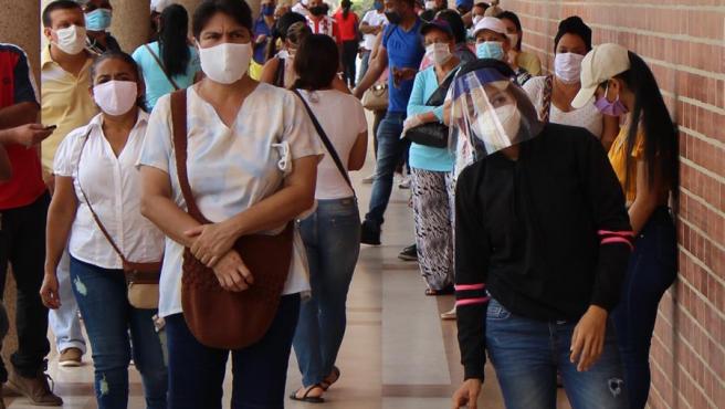 Colombia supera a Italia en casos de coronavirus al llegar a 248, 976 contagios