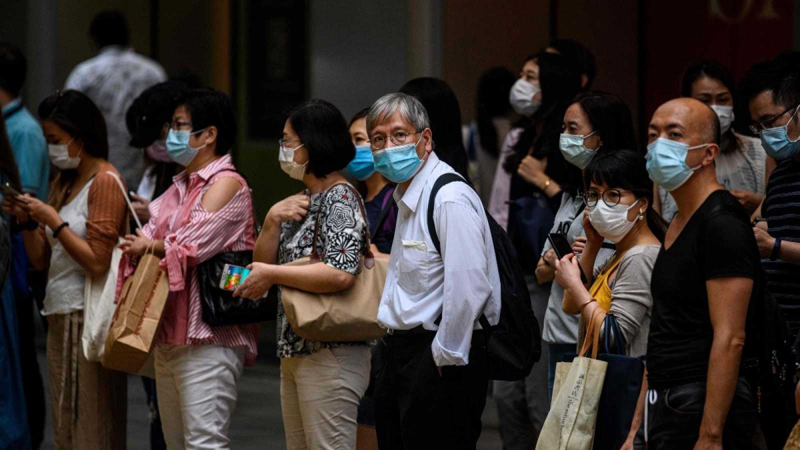 Hong Kong atraviesa situación "crítica" ante aumento de casos de coronavirus