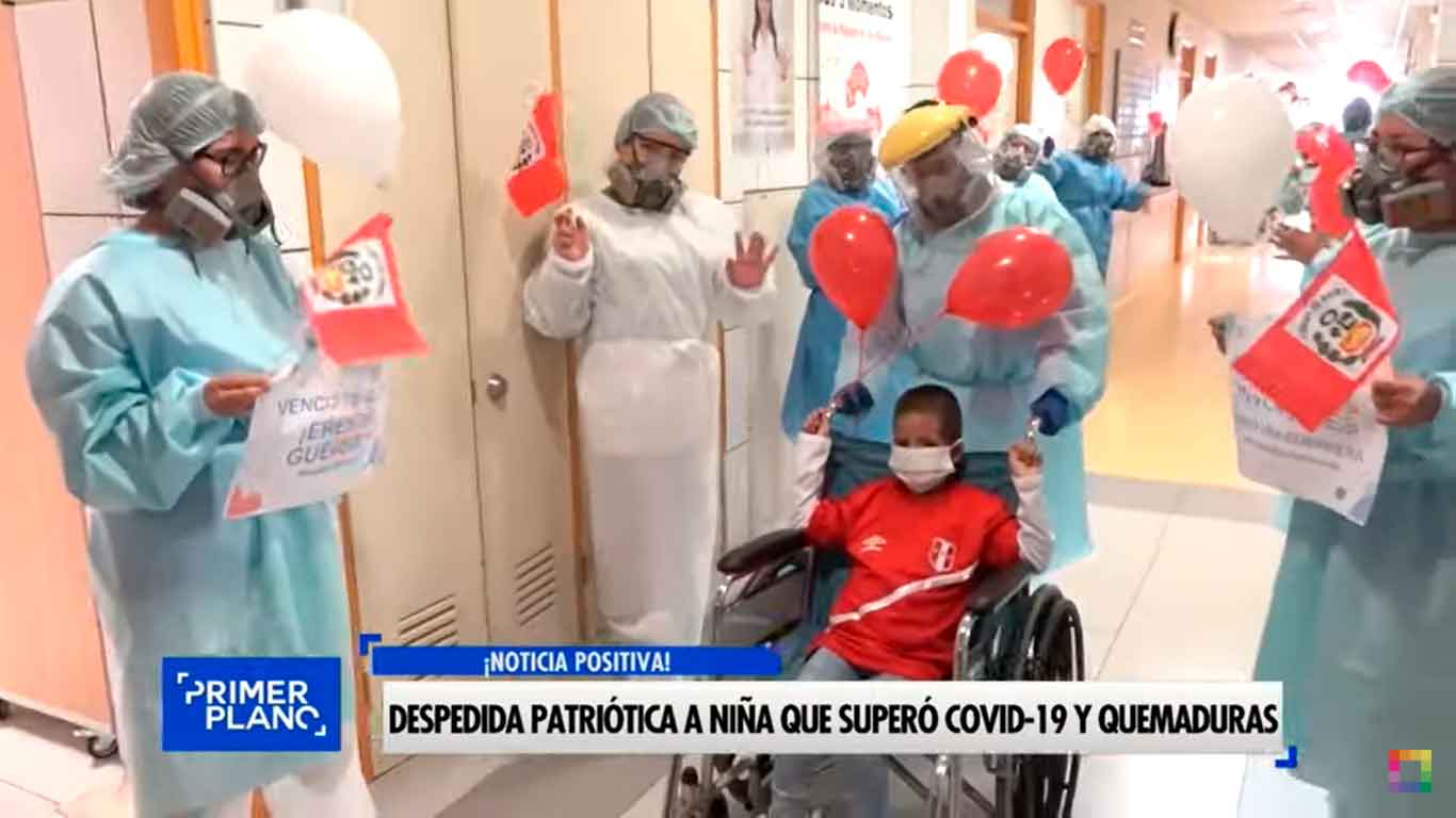 Despedida patriótica a niña que superó Covid-19 y quemaduras