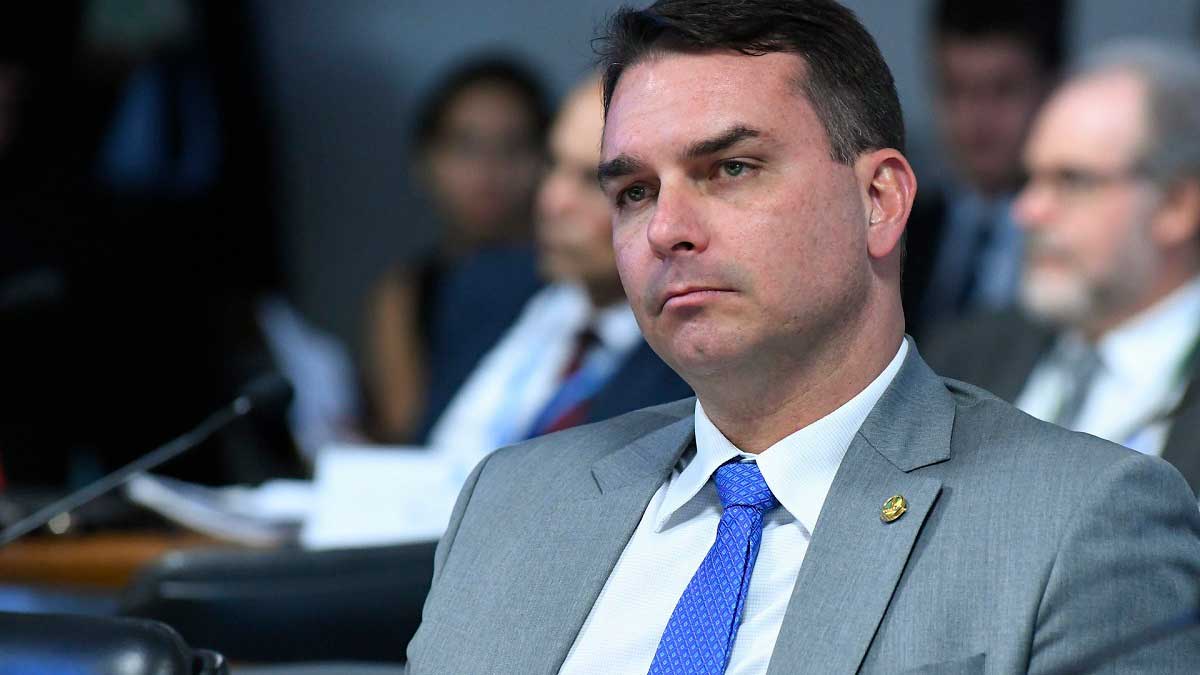 Hijo mayor de Jair Bolsonaro dio positivo al coronavirus