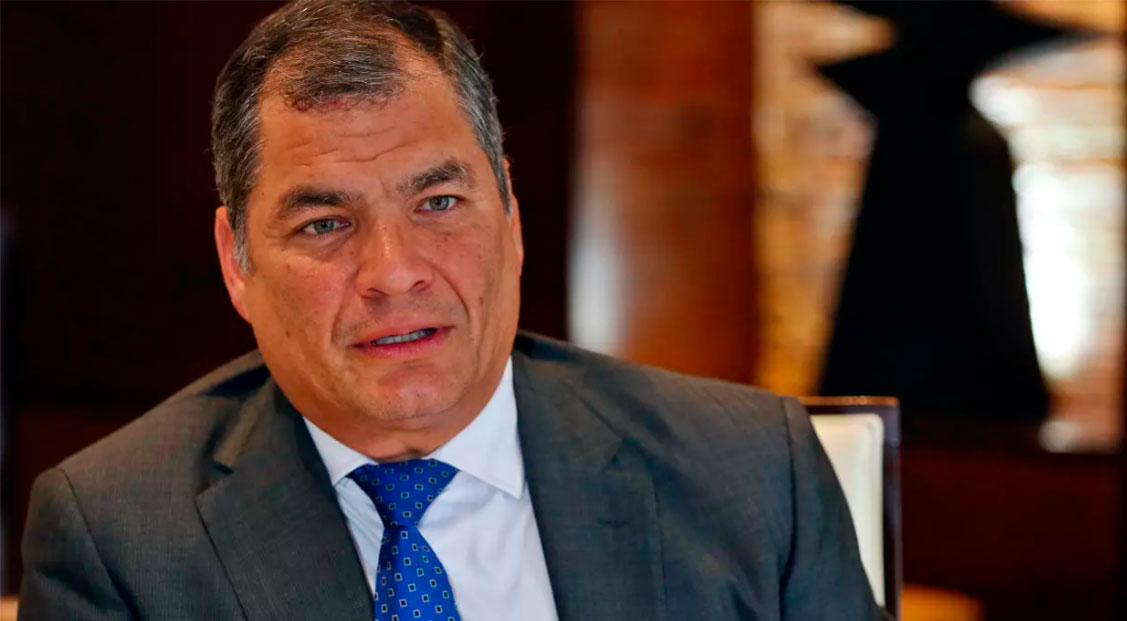 Rafael Correa anuncia su candidatura a la vicepresidencia de Ecuador