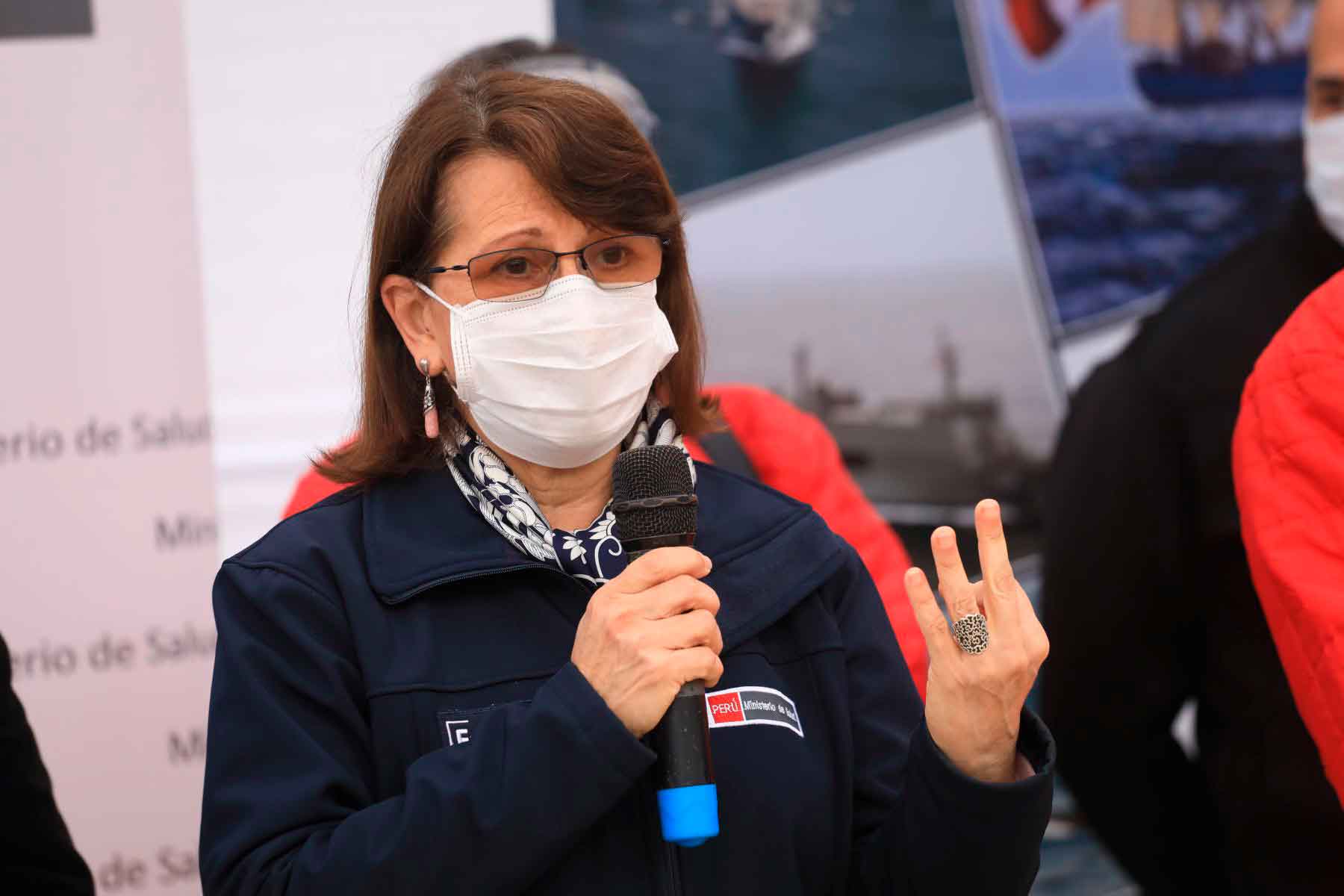 Pilar Mazzetti: Esta semana recibiremos 800 mil pruebas moleculares