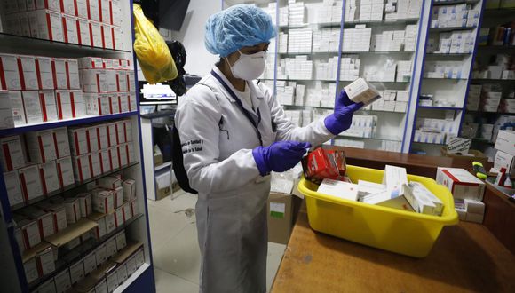 Gobierno propondrá formación de organismo fiscalizador de productos farmacéuticos