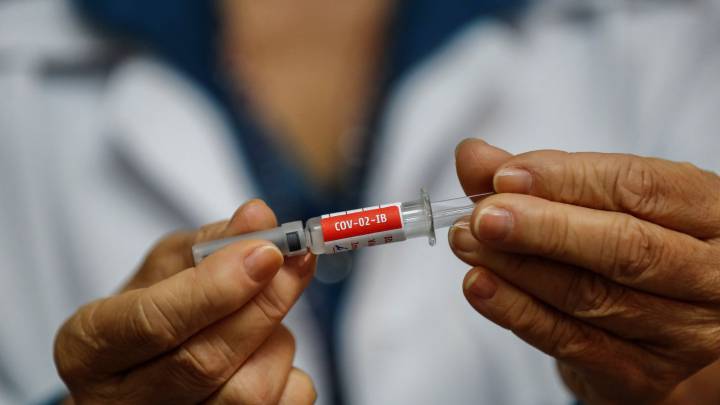 Portada: España autoriza primer ensayo clínico en humanos de vacuna contra el coronavirus