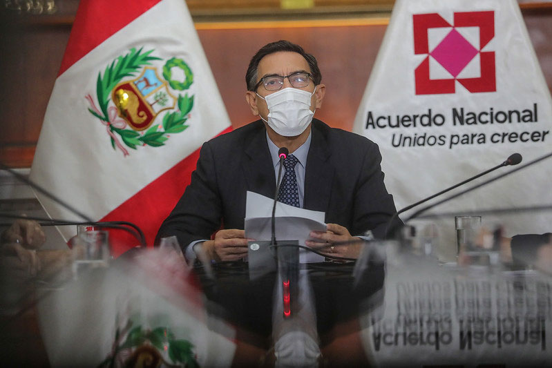 Portada: Vizcarra suscribió el Compromiso de Diálogo del Pacto Perú