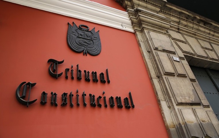 El Tribunal Constitucional se pronunciará mañana por vacancia presidencial