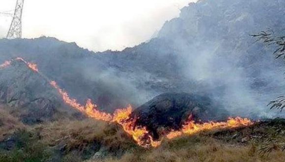 Incendio forestal en Machu Picchu aún no logra ser controlado