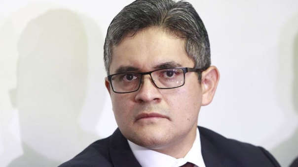 Portada: Fiscal Domingo Pérez rechaza contenido de audios de Karem Roca en los que se le menciona
