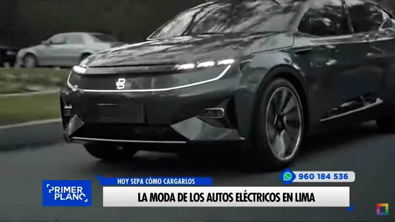 La moda de los autos eléctricos en Lima