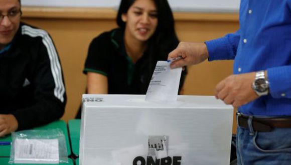 Portada: Peruanos en el exterior tendrán dos representantes en el Congreso electo en el 2021