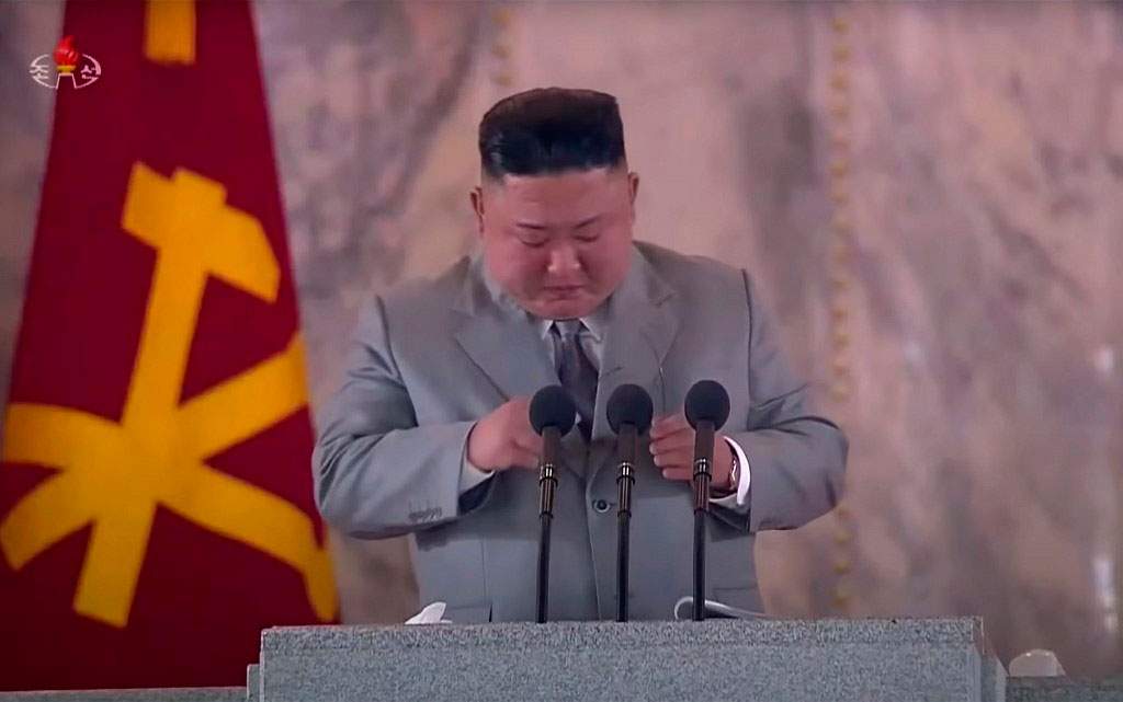 Portada: Kim Jong-Un llora durante su último discurso y se disculpa con norcoreanos.