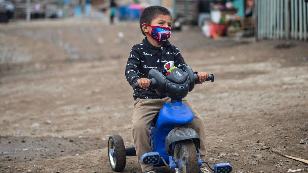 Portada: Minsa: "Para el primer semestre del 2021 no tendremos una vacuna para niños"