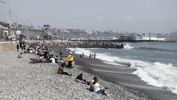 Jorge Muñoz: Ejecutivo planteará uso gradual de playas en tres fases