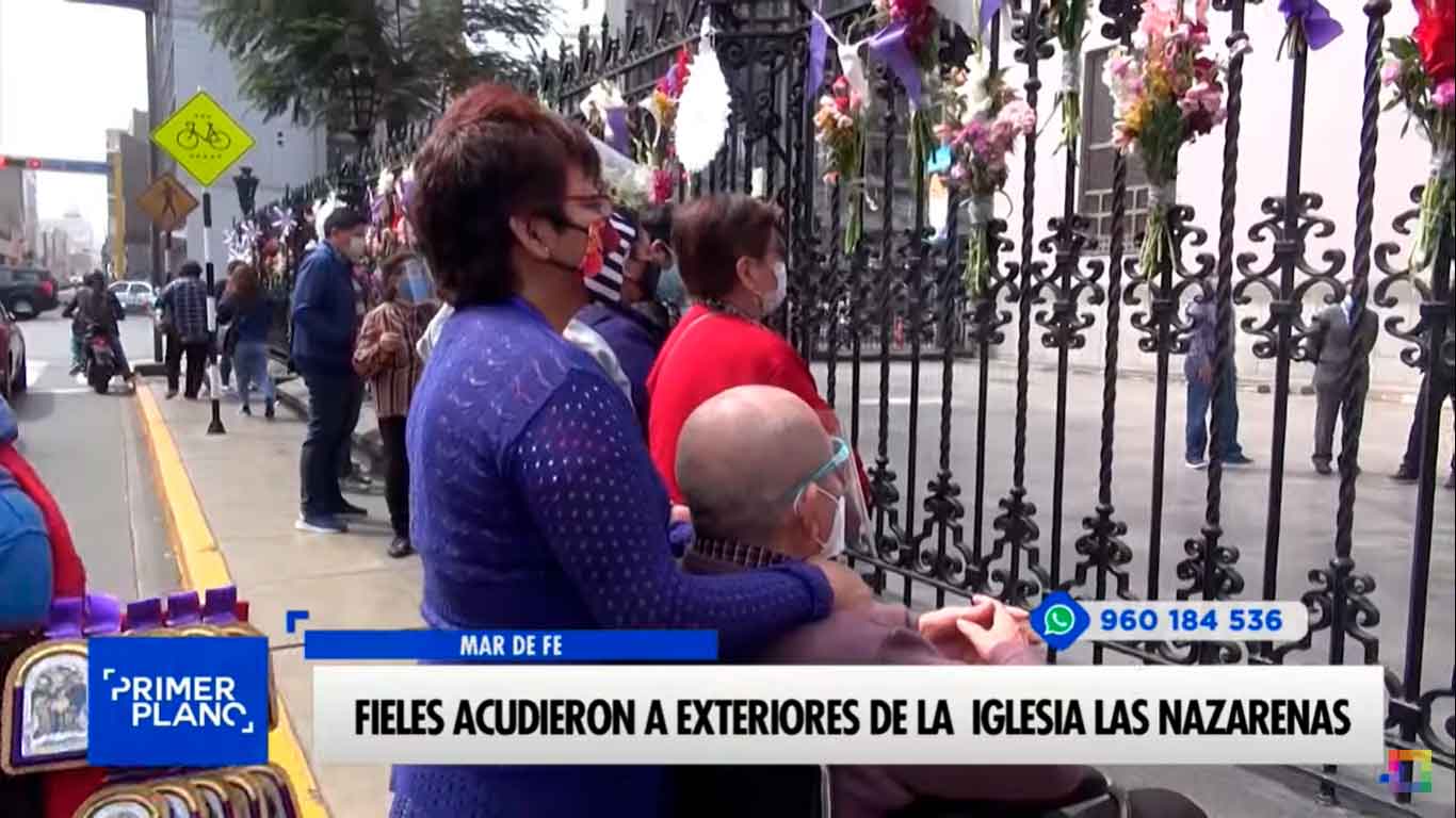 Portada: Fieles acudieron a exteriores de la Iglesia Las Nazarenas