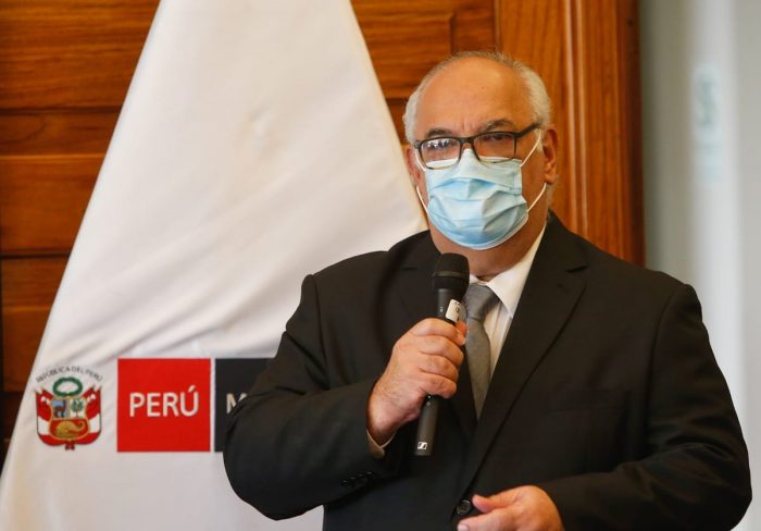 Suárez: "Hay 75 mil certificados del SINADEF que narran muerte por Covid-19"