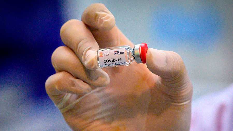 AstraZeneca estima distribuir su vacuna contra el coronavirus a finales de marzo