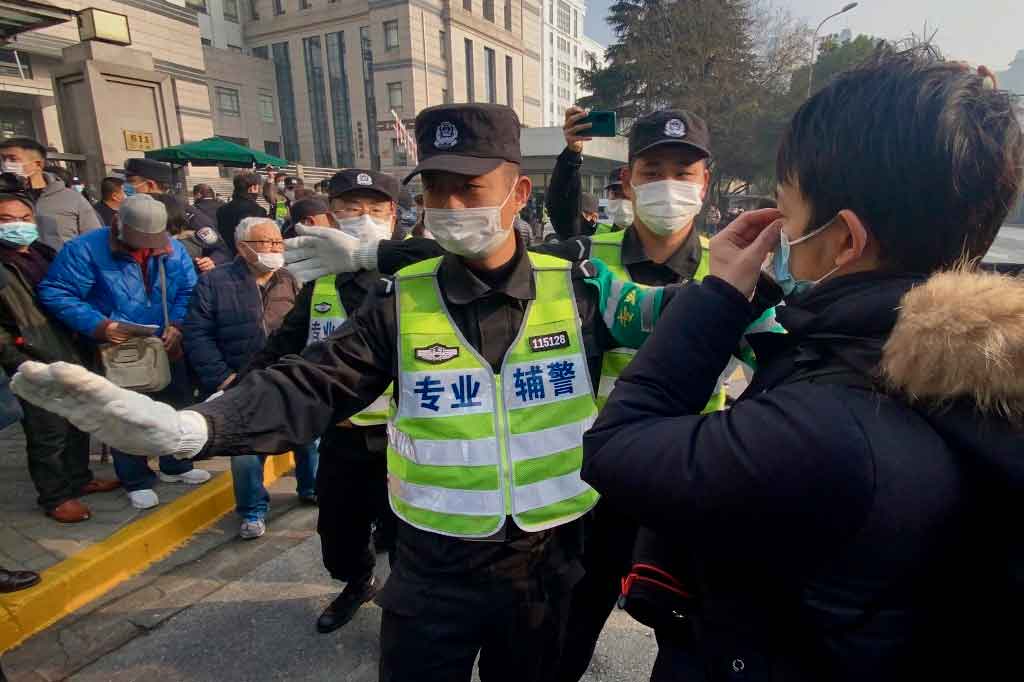 China: Mujer es condenada a cuatro años de cárcel por sus reportajes sobre el Covid-19 en Wuhan