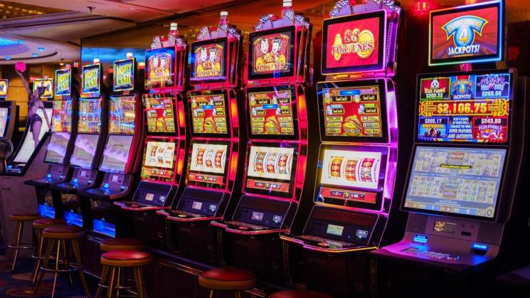 Ejecutivo aprueba apertura de teatros y casinos como parte de la Fase 4 de la reactivación económica