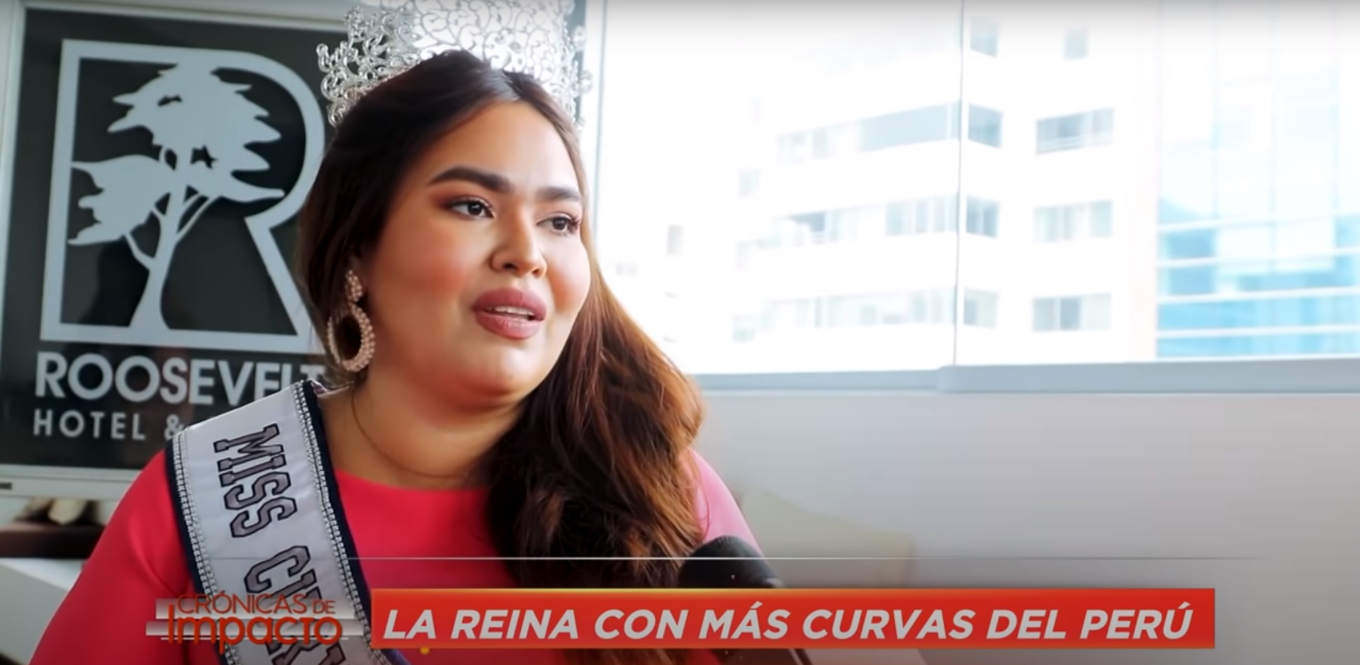 Portada: Crónicas de impacto: La reina con más curvas del Perú