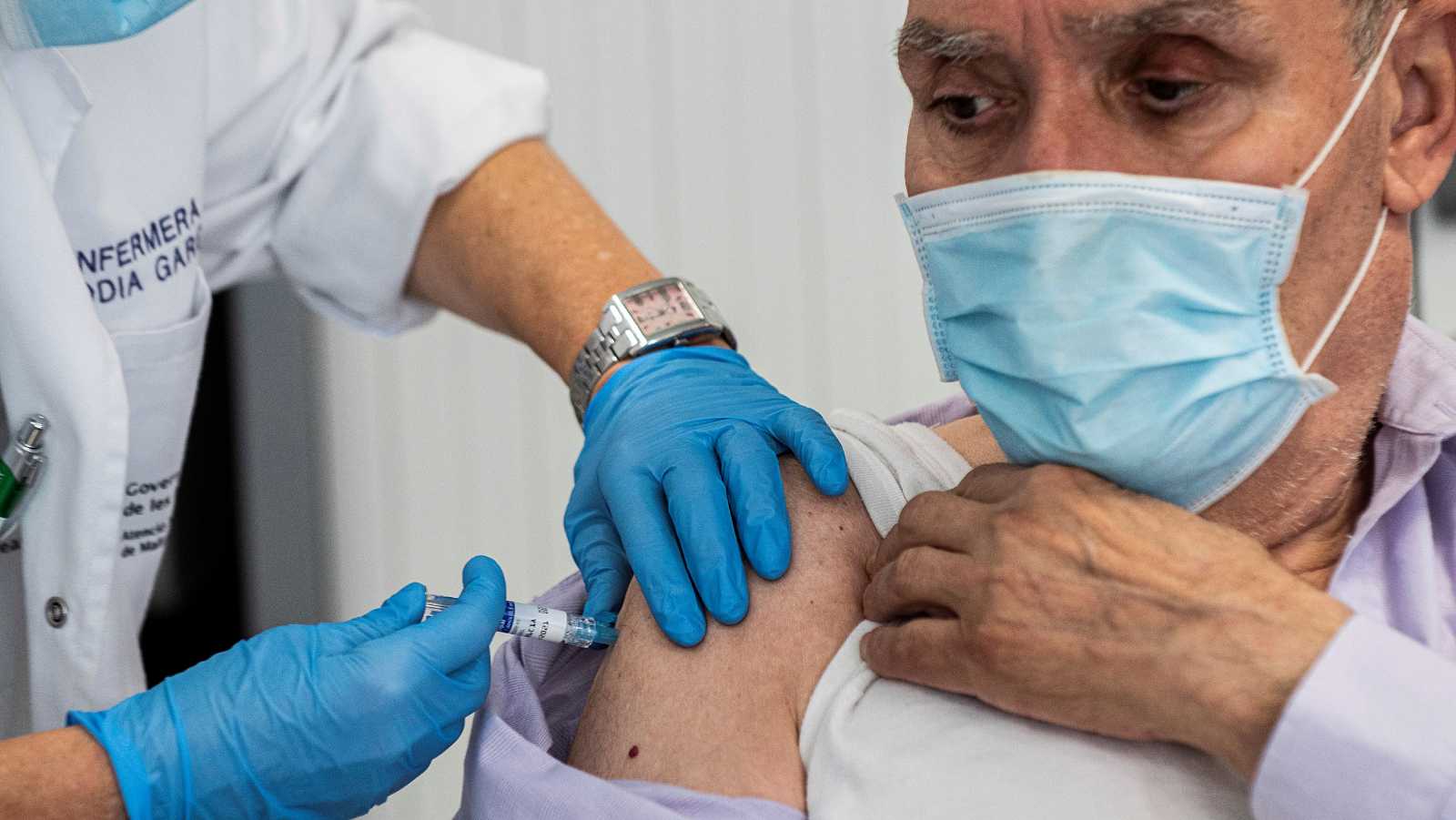 Defensoría del Pueblo: Adultos mayores deben ser vacunados de manera prioritaria