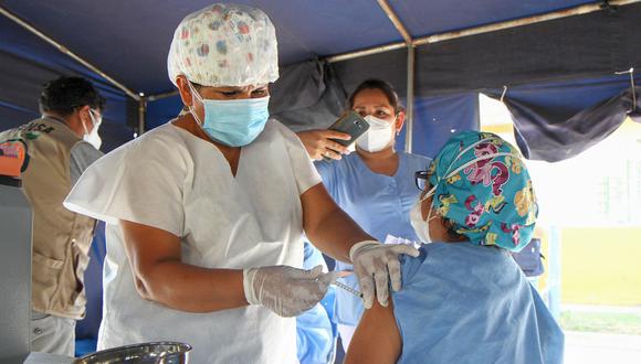 Minsa: Región Ica logró vacunar al 100% de su personal sanitario